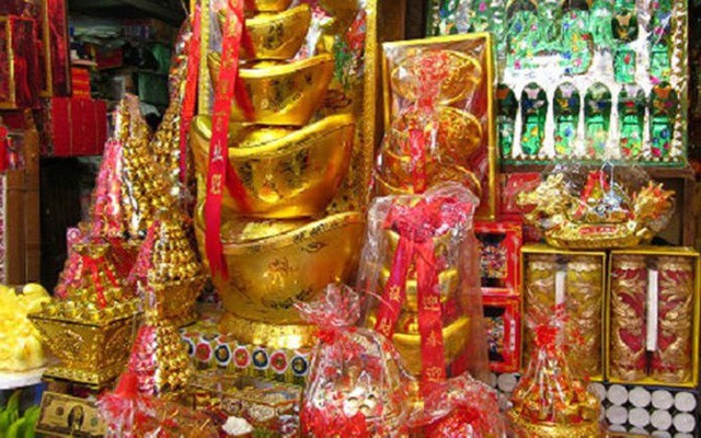 Những mặt hàng hốt bạc trước Rằm tháng Giêng